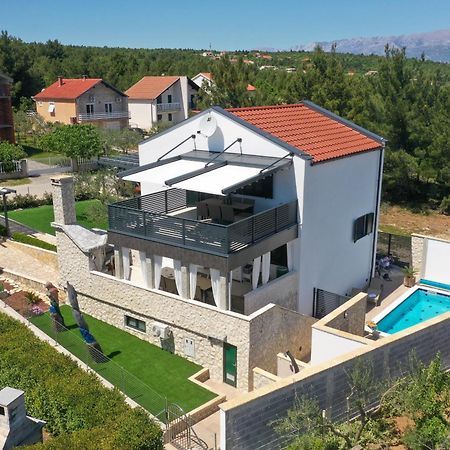Apartment Vala, 4*, Sea View & Private Heated Pool Pridraga Exterior foto