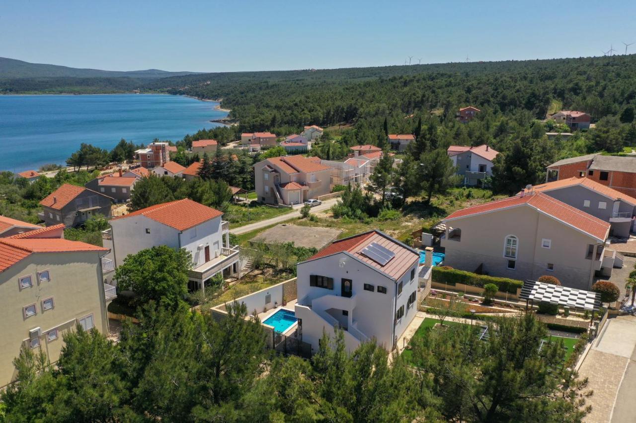 Apartment Vala, 4*, Sea View & Private Heated Pool Pridraga Exterior foto